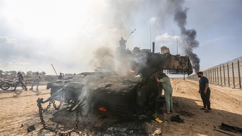 IDF officer who ignored massacre warnings returns to service