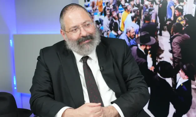 What comes first: Love or marriage?