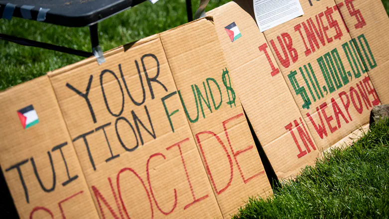 Leadership change at Indiana U’s Jewish Studies program triggers internal feud