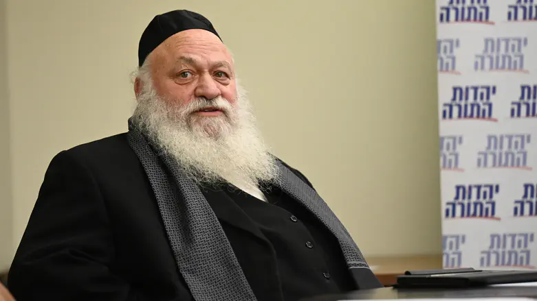 Haredi party head: No government with haredi supprt without Draft Law