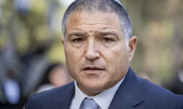 New Shin Bet chief makes first significant proposal