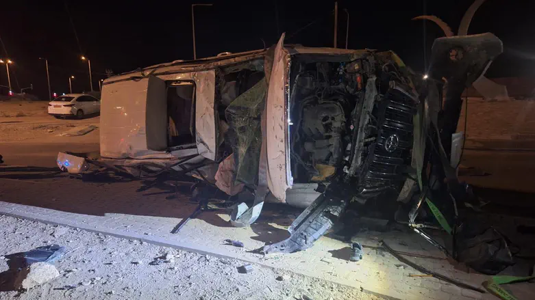 Police Chase: Robber dies in vehicle rollover