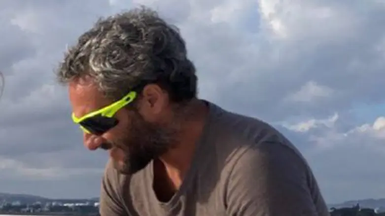 Body of Israeli who entered water to rescue son found in Thailand