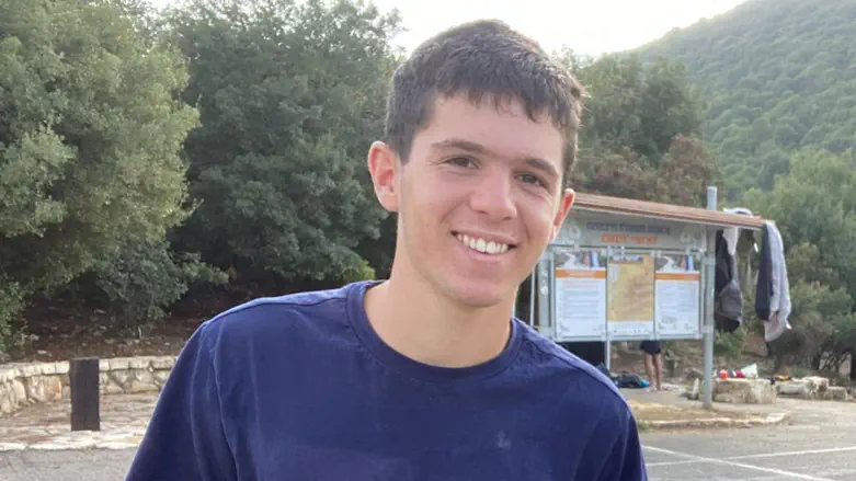 Tragedy before enlistment: Volunteer falls from cliff