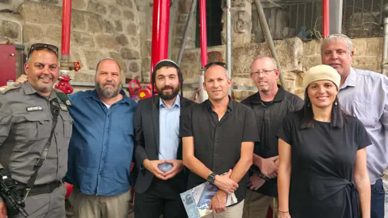 Cave of he Patriarchs utilities shifted to Israeli control