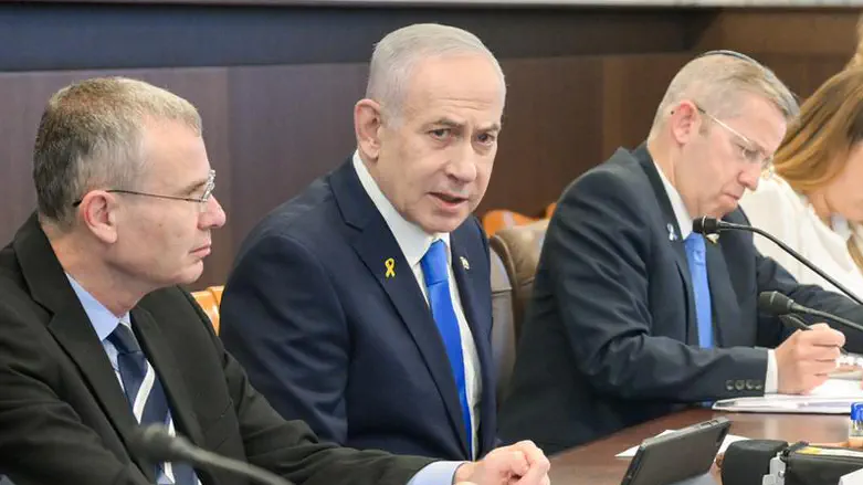 Netanyahu at Cabinet meeting: ‘We act independently of anyone’