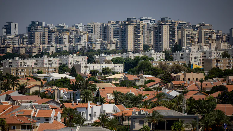 Following pro-Palestinian pressure, Polish city severs ties with Ashkelon