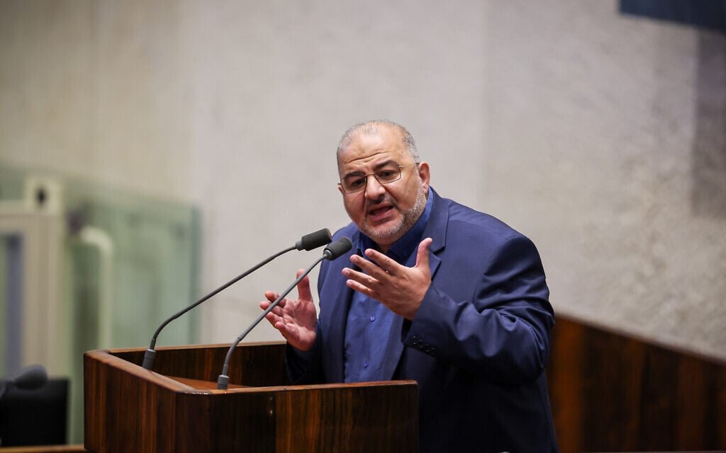 Ra’am ‘evaluating legal situation’ after PM’s apparent threat to outlaw Arab party