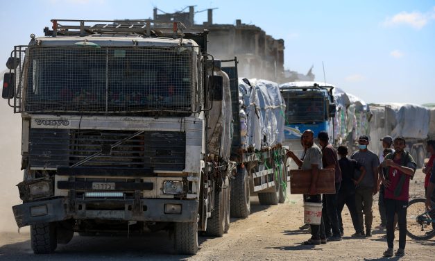 US Central Command posts video of suspected Hamas terrorists looting Gaza aid convoy