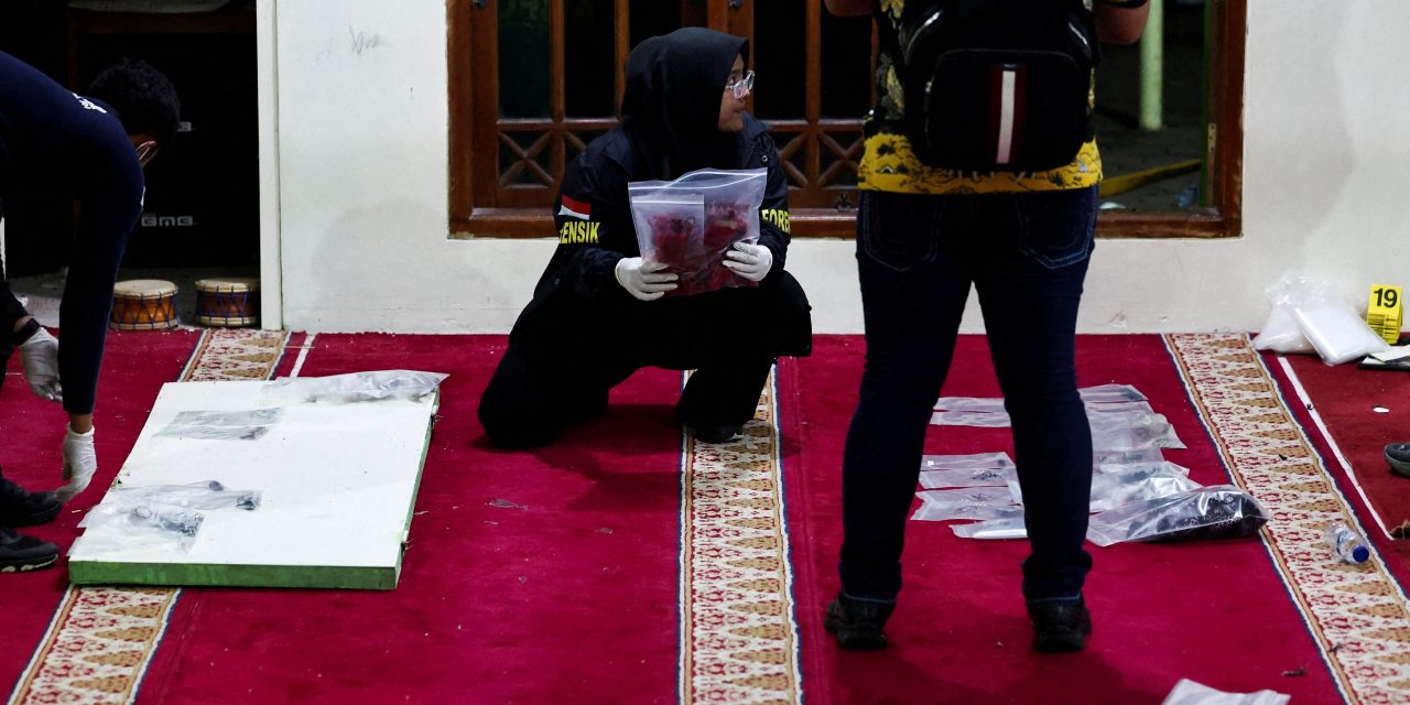Indonesia police find possible explosive powder in Jakarta mosque blasts
