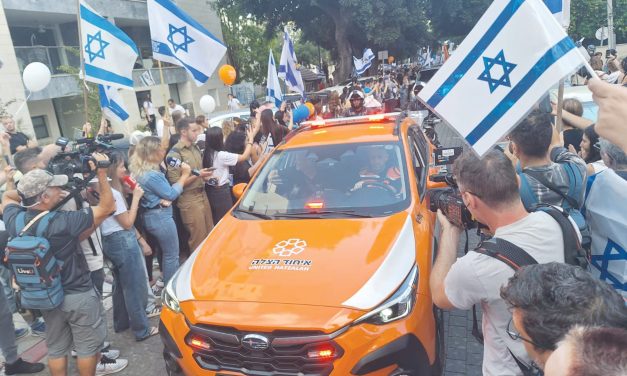 United Hatzalah volunteers: Ordinary Israelis doing extraordinary things – opinion