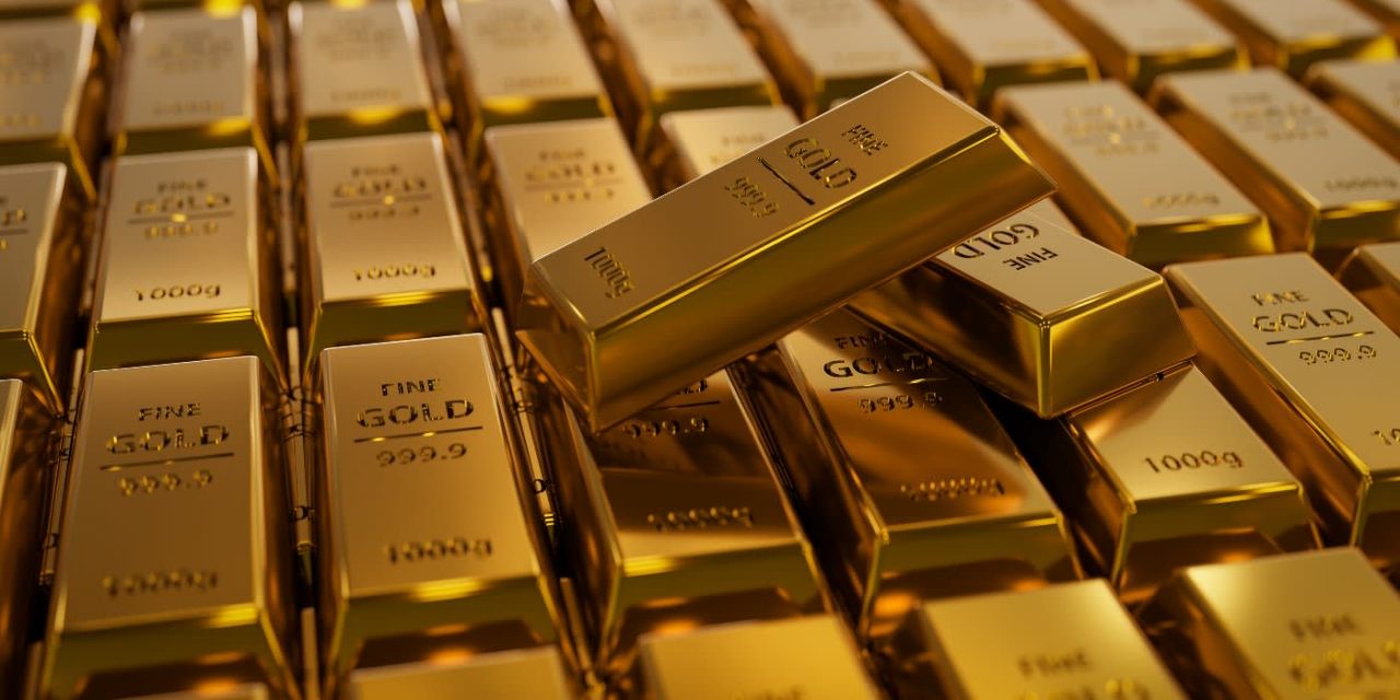 Gold Investment Expert Forecasts Major Price Spike as Global Currencies Face Devaluation