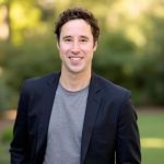 Former Hollywood Actor Turned Pastor to Debate Rabbi Tovia Singer in Jerusalem