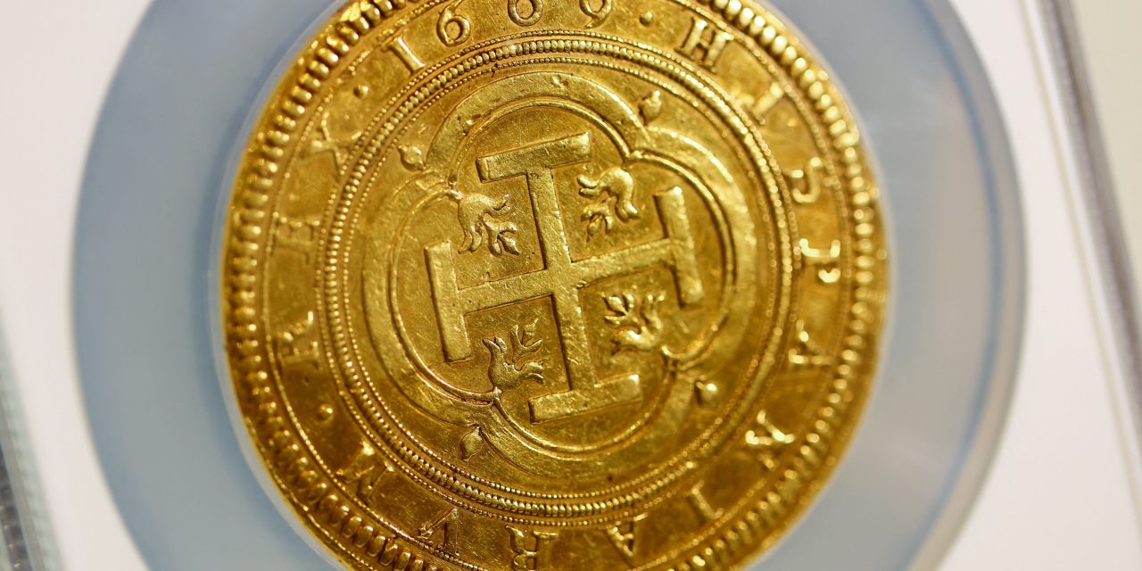 After being lost for centuries, Spanish gold coin from 1609 breaks European auction record