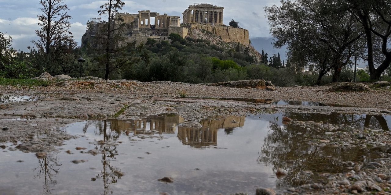 Greece declares water emergency as nationwide supply measures accelerate 