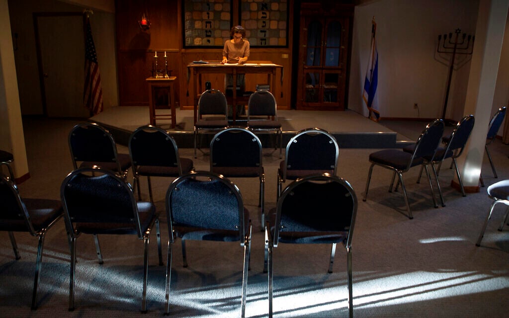 Study finds ‘shortage’ of US Rabbis is more about fit than numbers