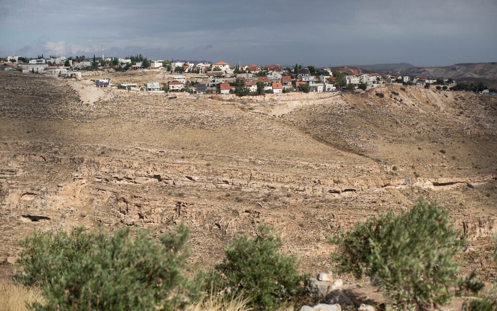 ‘We cannot remain silent’: 400 Gush Etzion residents sign petition against settler violence