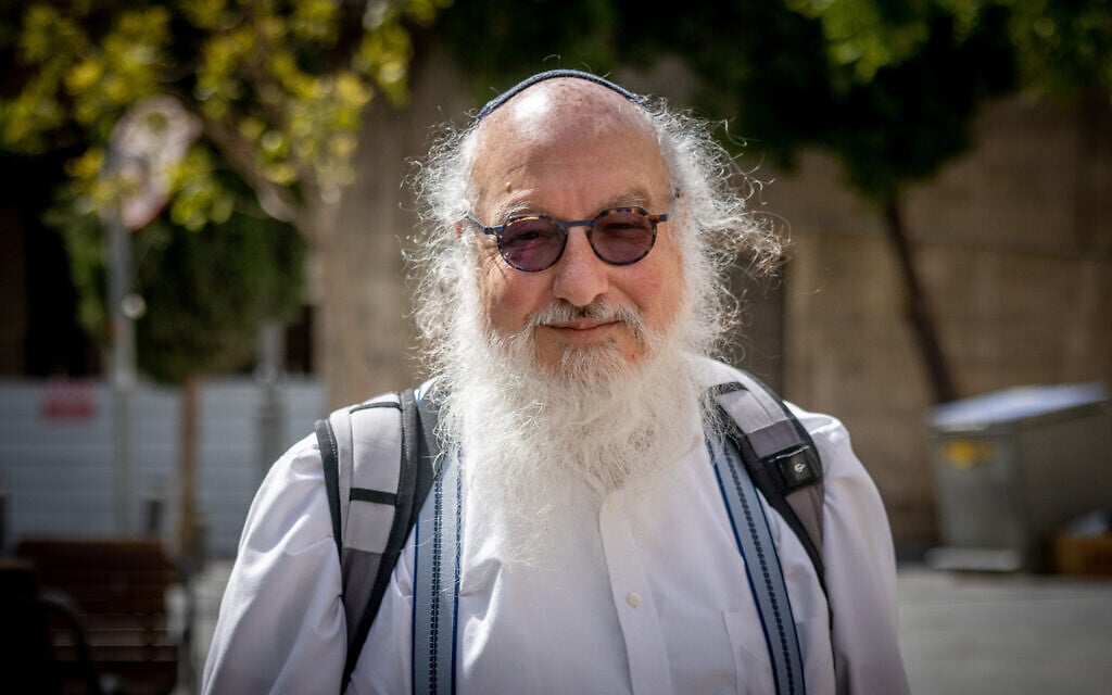 Huckabee hosted ex-spy Jonathan Pollard for meeting at US embassy, NYT reports