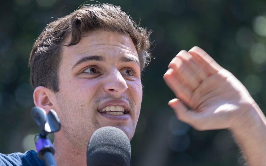 Jewish Parkland shooting survivor running for Congress on anti-Israel platform