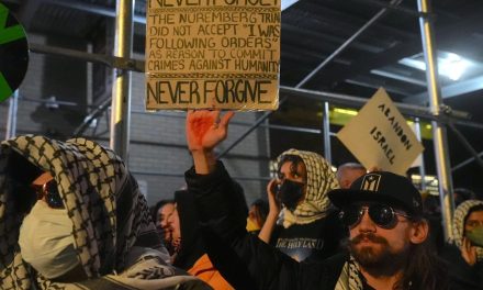 After protest outside UES synagogue, Mamdani says Israel immigration event misused ‘sacred space’