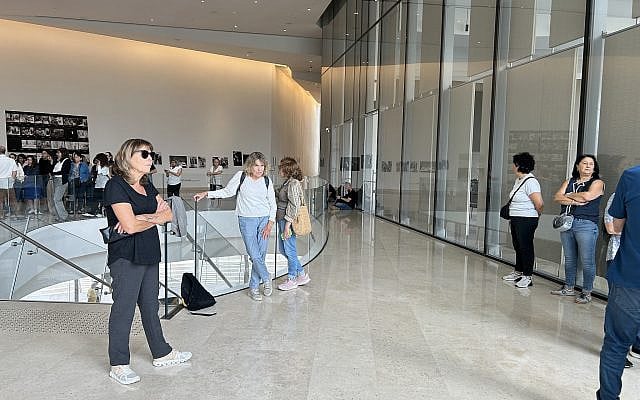 Dorothea Shefer-Vanson | A Special Day Out