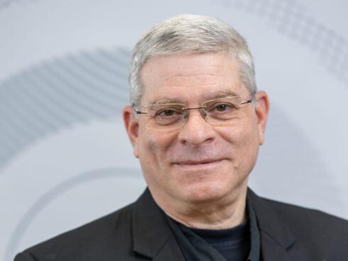 Chinese firms capitalize on Israeli procurement weaknesses to penetrate sensitive sectors