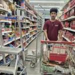 Thai cashier, Sri Lankan warehouse worker: thousands of foreign workers flood Israel’s supermarkets