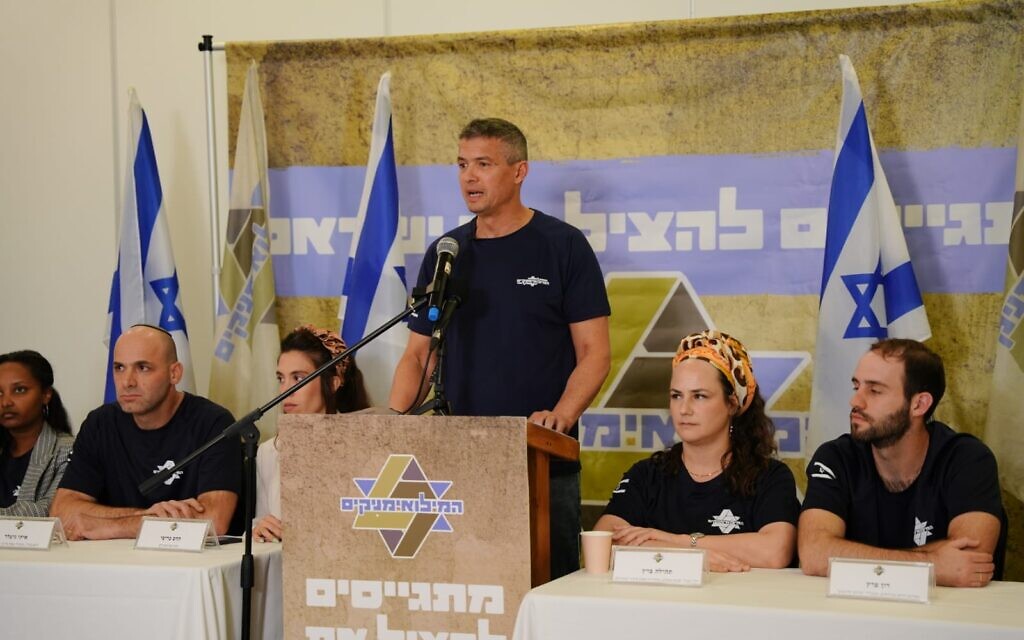 Yoaz Hendel says his ‘Reservists’ party wants government without Haredi, Arab factions