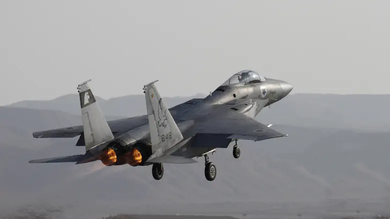 25 upgraded F-15 fighter jets on the way to Israel