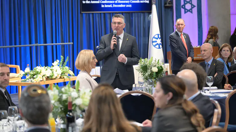 Irish Ambassador to Israel attacks, Sa’ar responds accordingly