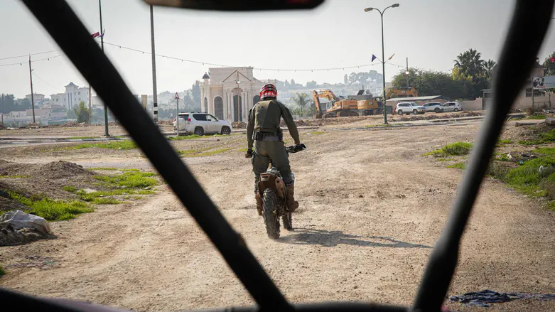 Watch: 13-year-old driver captured after car chase