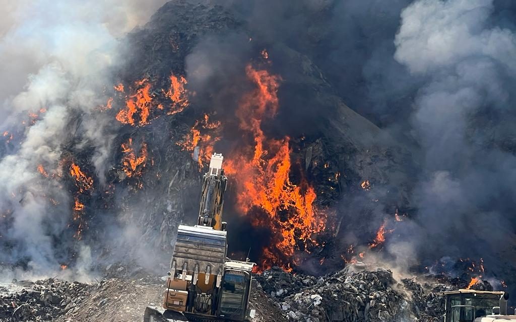 Palestinian trash burning is a national security threat, ministers Katz, Smotrich declare