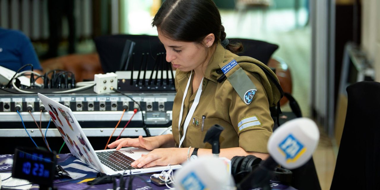 Army Radio presenters say contracts frozen as High Court orders state response on closure