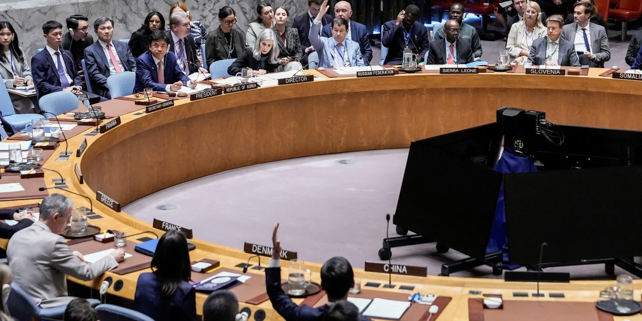 UN General Assembly adopts resolution demanding Israel cooperate with UNRWA