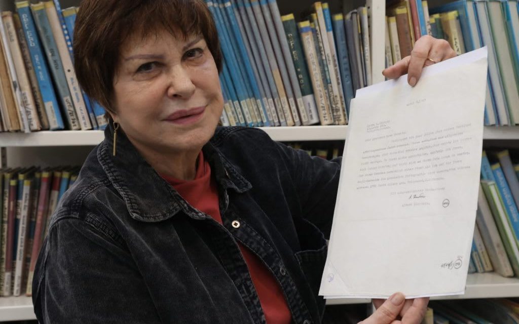 Newly discovered Einstein letter surfaces in Tel Aviv, reveals praise for Jewish assistant