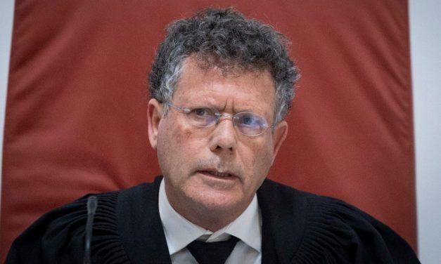 Levin calls for Supreme Court chief’s resignation after all but one complaint dismissed