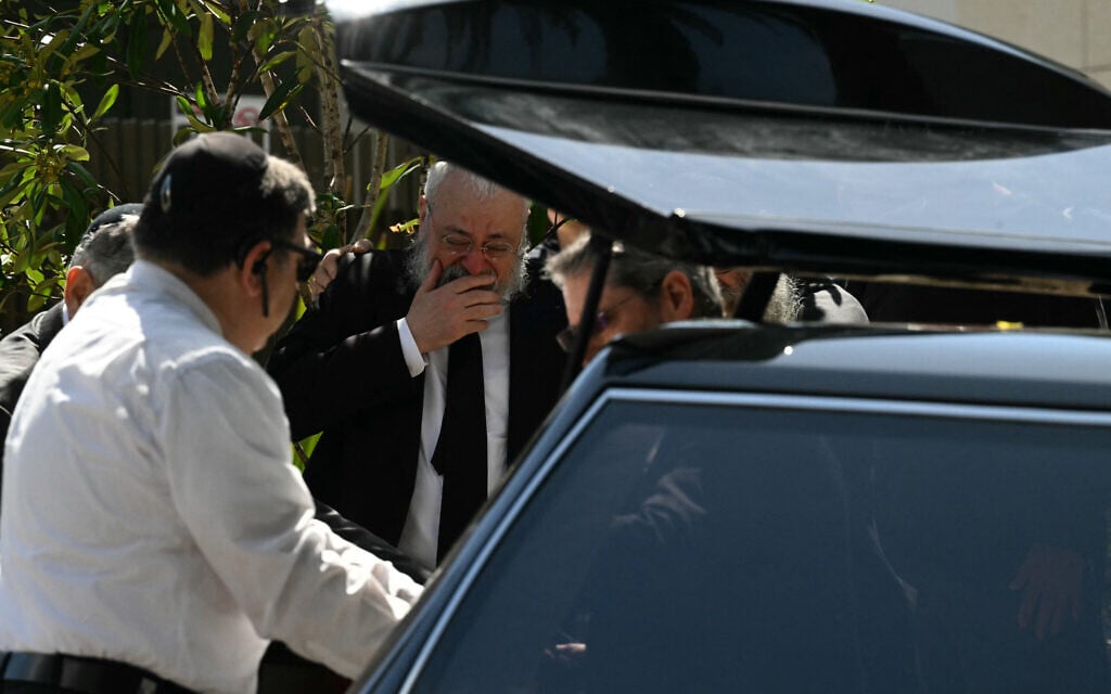 First funerals for victims of Hanukkah attack to be held at Chabad of Bondi Synagogue