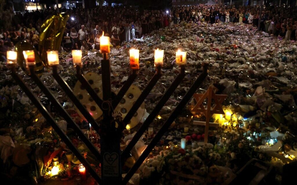 Australian state to ban ‘Globalize the intifada’ chant in wake of Bondi terror attack