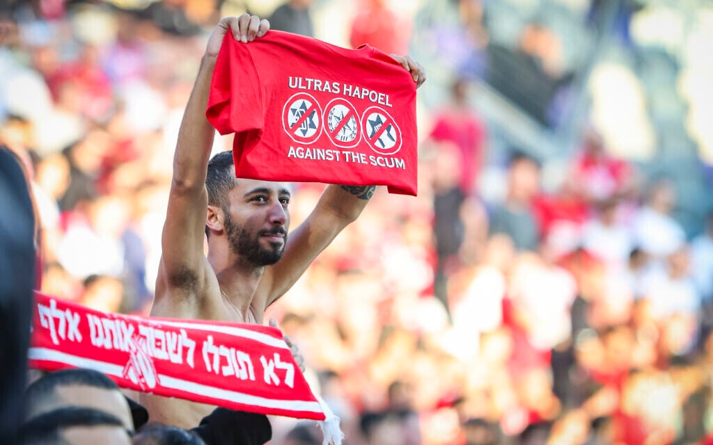 High Court freezes police ban on soccer fans wearing shirts calling cops ‘scum’