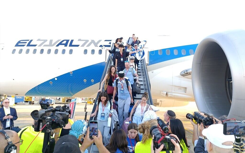 2025 saw sharp drop in immigration to Israel even as arrivals from Western nations surged