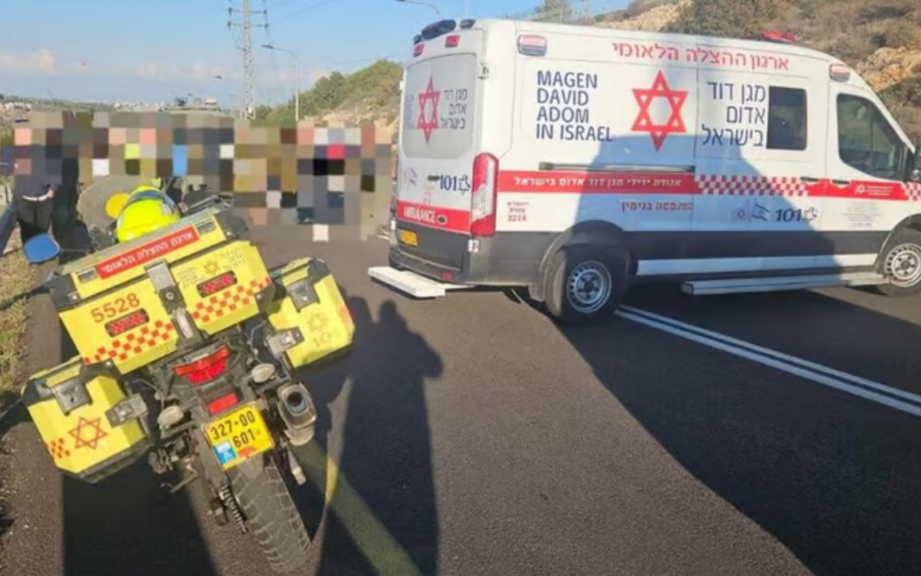 Three soldiers injured in West Bank stabbing, ramming attacks; assailants killed