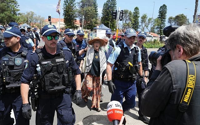 Victor Satya | Light a Candle, Pass a Law: Australia’s Theatre of Solidarity after Bondi