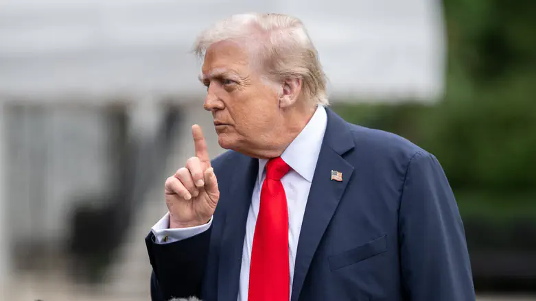 Trump warns: ‘If Iran shoots protesters, the US will come to their rescue’