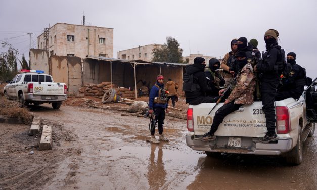 US considering complete withdrawal of troops from Syria – WSJ