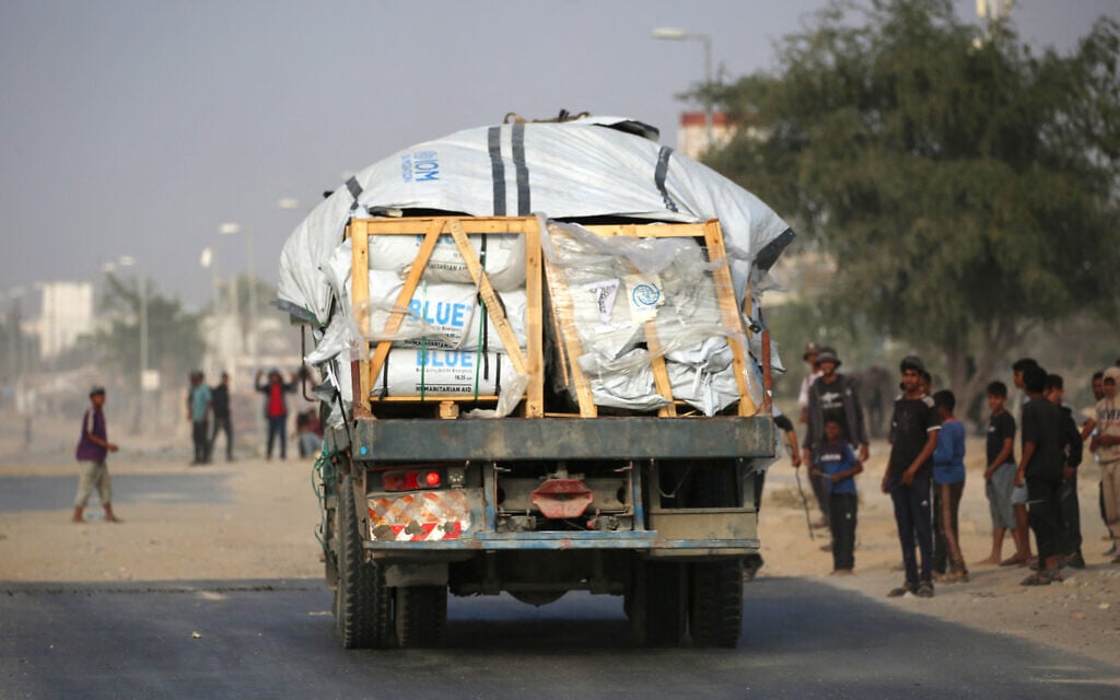UN chief urges Israel to reverse ban on over 3 dozen aid groups in Gaza