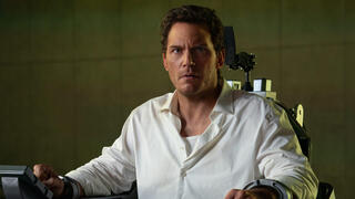 Review: ‘Mercy’ turns AI justice into a shallow thriller starring Chris Pratt