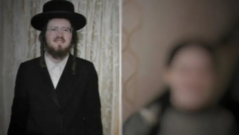 Father of 15 gets 3 wedding announcements in one week