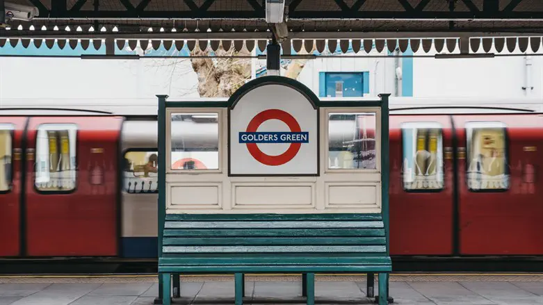 Antisemitic arson in London: Hatzolah ambulances torched in Golders Green