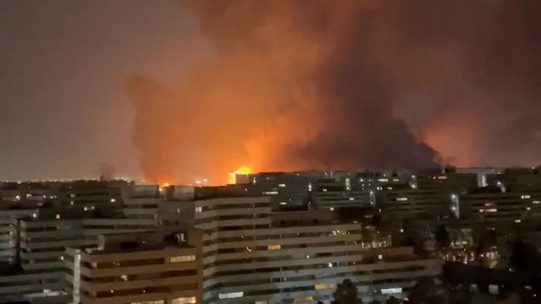 IDF launches strikes on Tehran amid reports of power outages