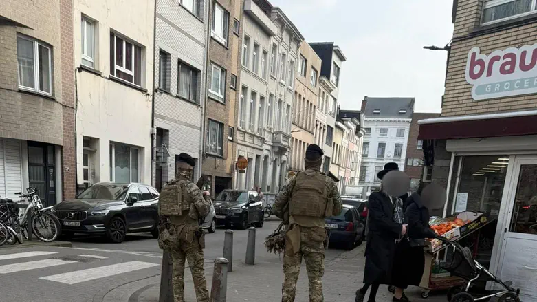 Belgium: Soldiers deployed in Jewish neighborhoods